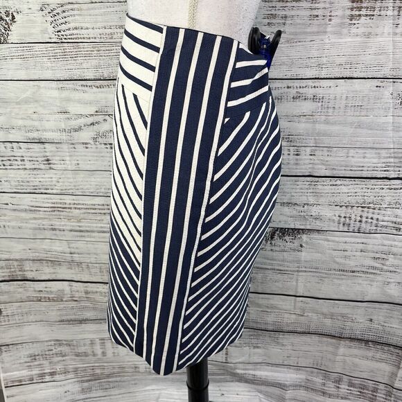 J. Crew Skirt size 6 Navy Blue White Stripe Straight Pencil Knee Sailor Nautical - Picture 8 of 10